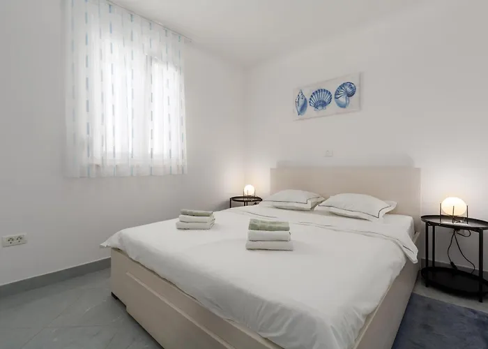 Sky By Seeadria Agency Apartman