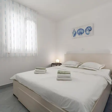 Sky By Seeadria Agency Apartment